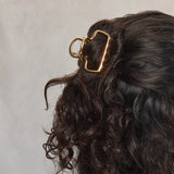 Metal Puffy Claw Clip - Greige Goods